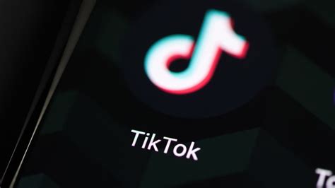 tiktok glitch overview